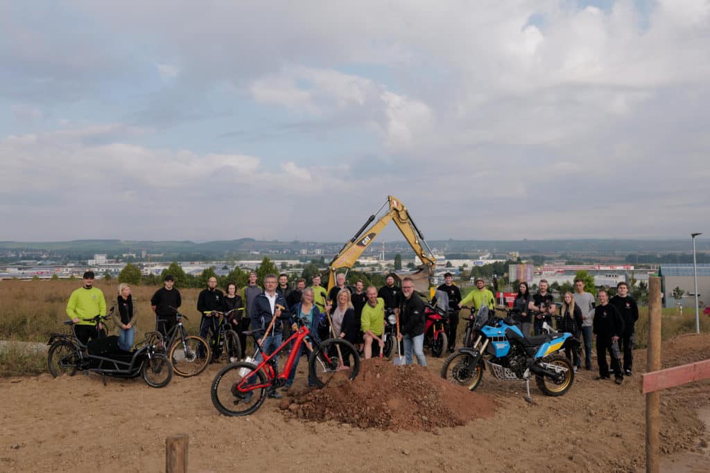 Spatenstich_bikerland_ok